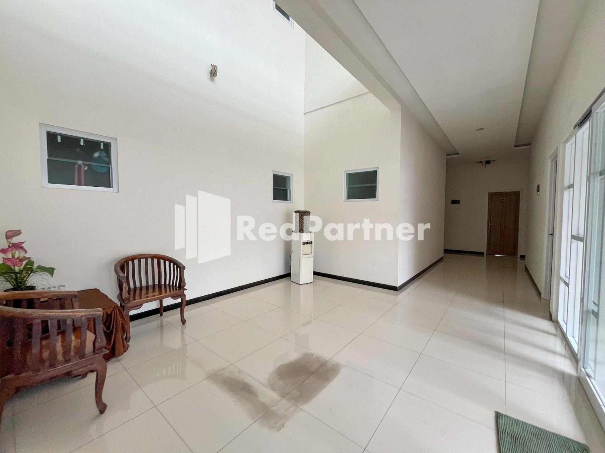 Griya Borobudur Malang Syariah Redpartner Blimbing  Ngoại thất bức ảnh